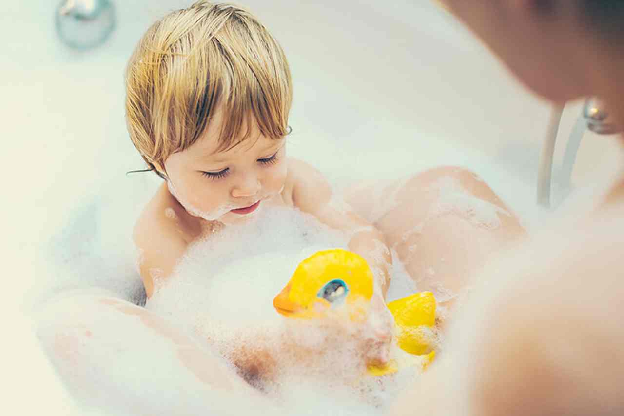 Right here's what to do about your youngster’s dry and itchy pores and skin