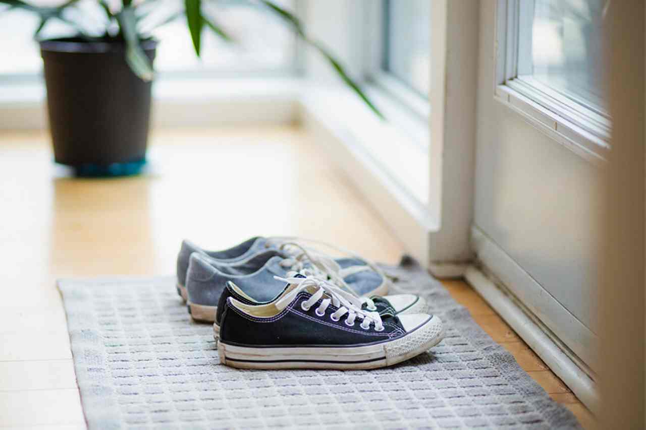 Sneakers off at house: 3 stunning causes you need to go barefoot inside