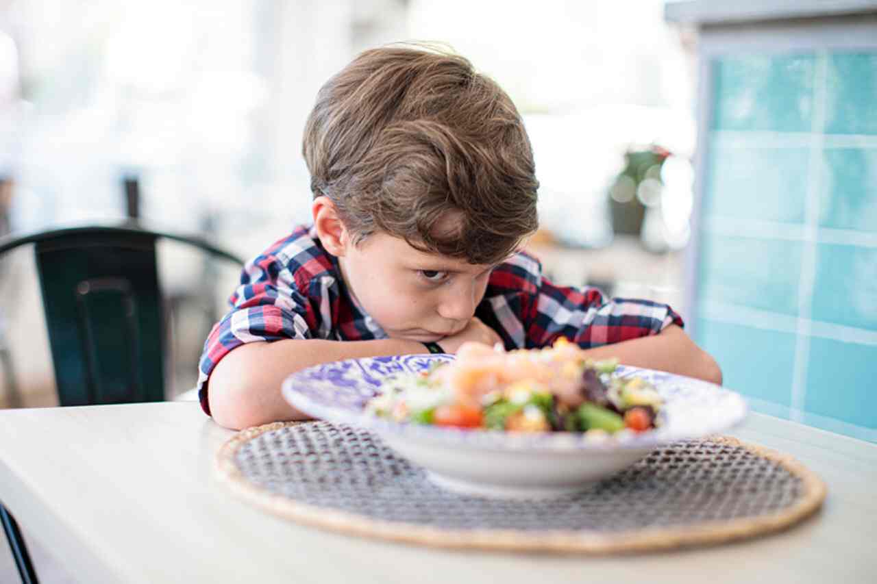 Fussy eaters: Find out how to finest assist youngsters recover from choosy consuming