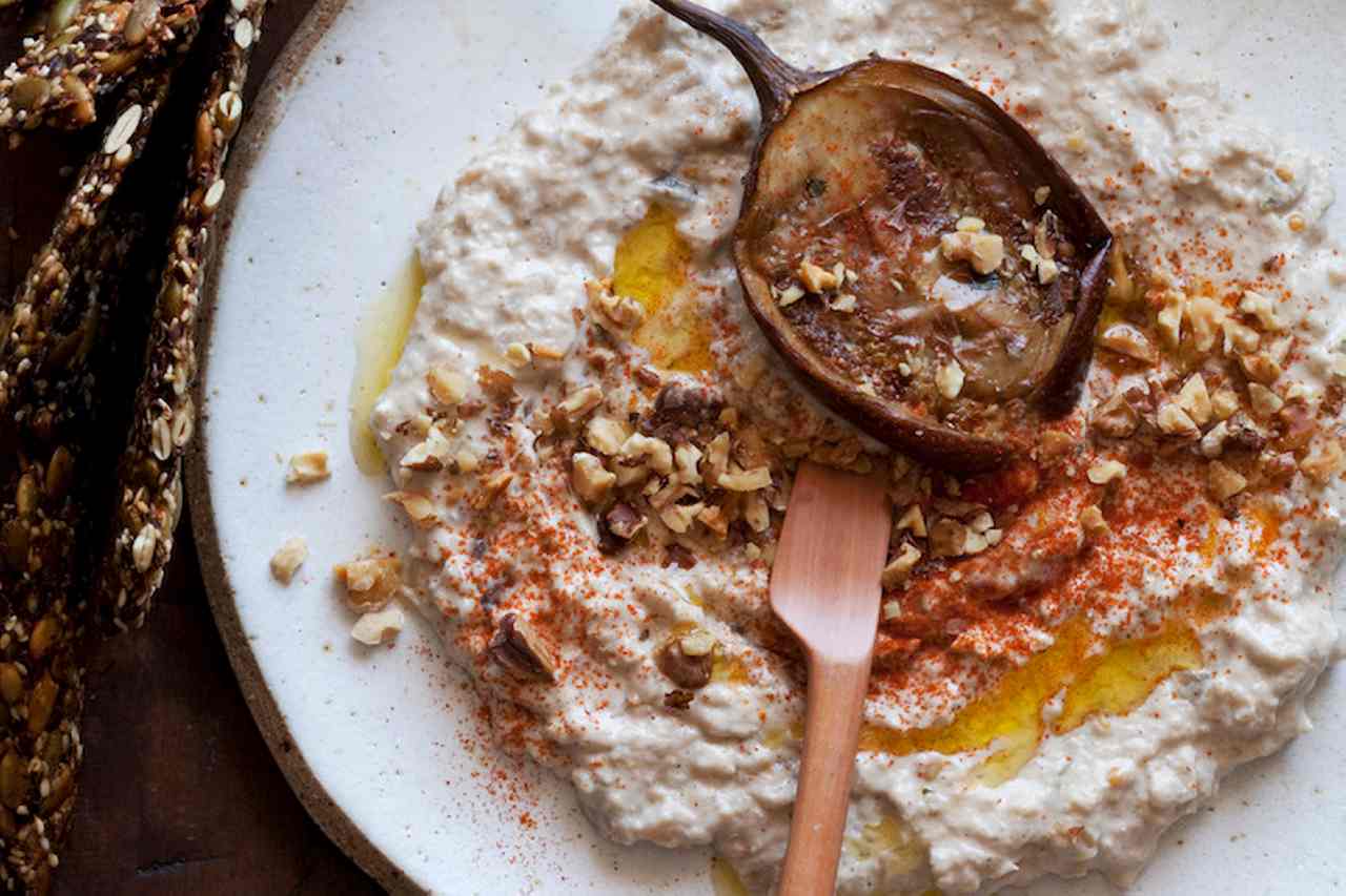 Tasty Eggplant Dip with Keto Crackers Recipe