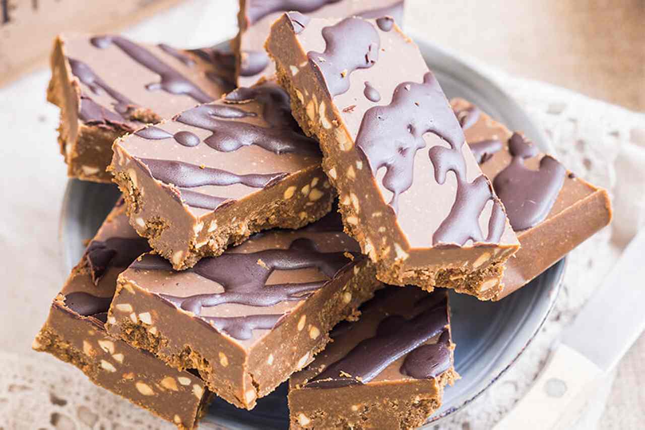 No Bake Hemp and Peanut Butter Protein Bars Recipe