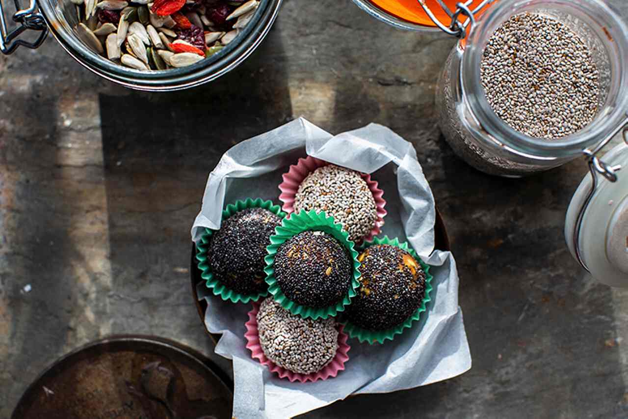 Protein Balls with Almond Nut Butter and Dates Recipe