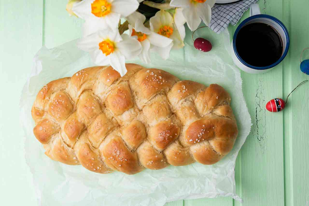 Tasty and scrumptious vegan candy Easter braid with nib sugar