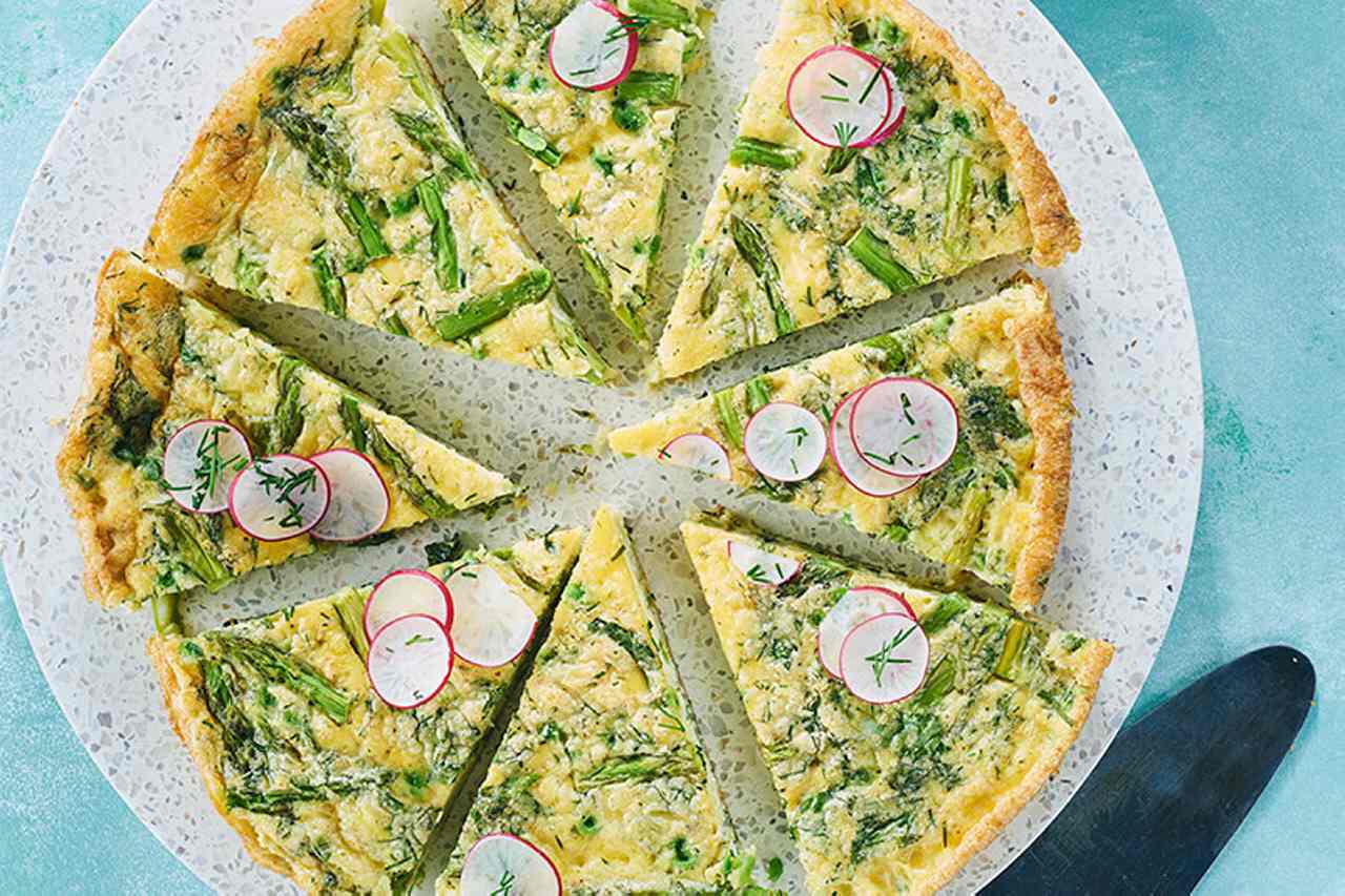 Vegetarian Omelette with Asparagus and Radishes