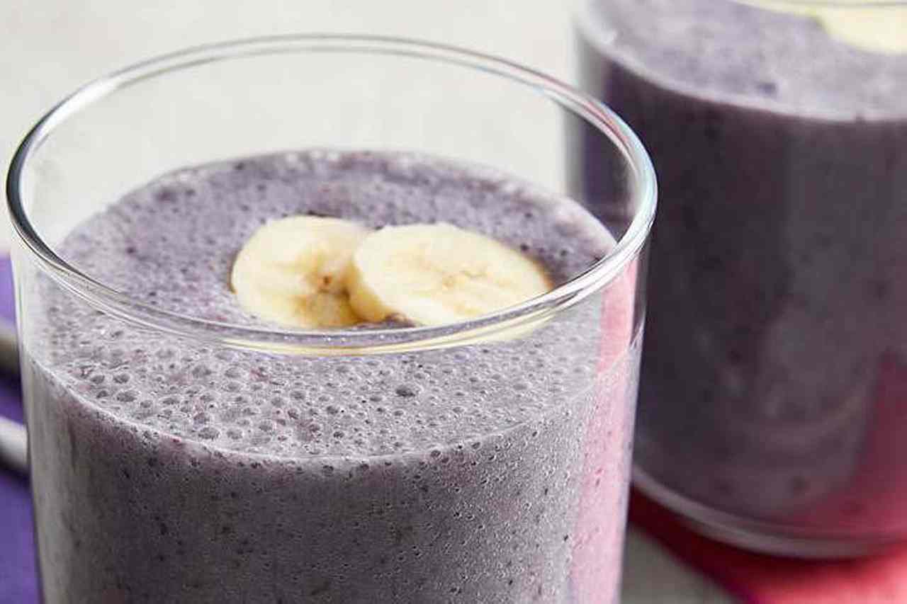 Berry-Banana Cauliflower Smoothie