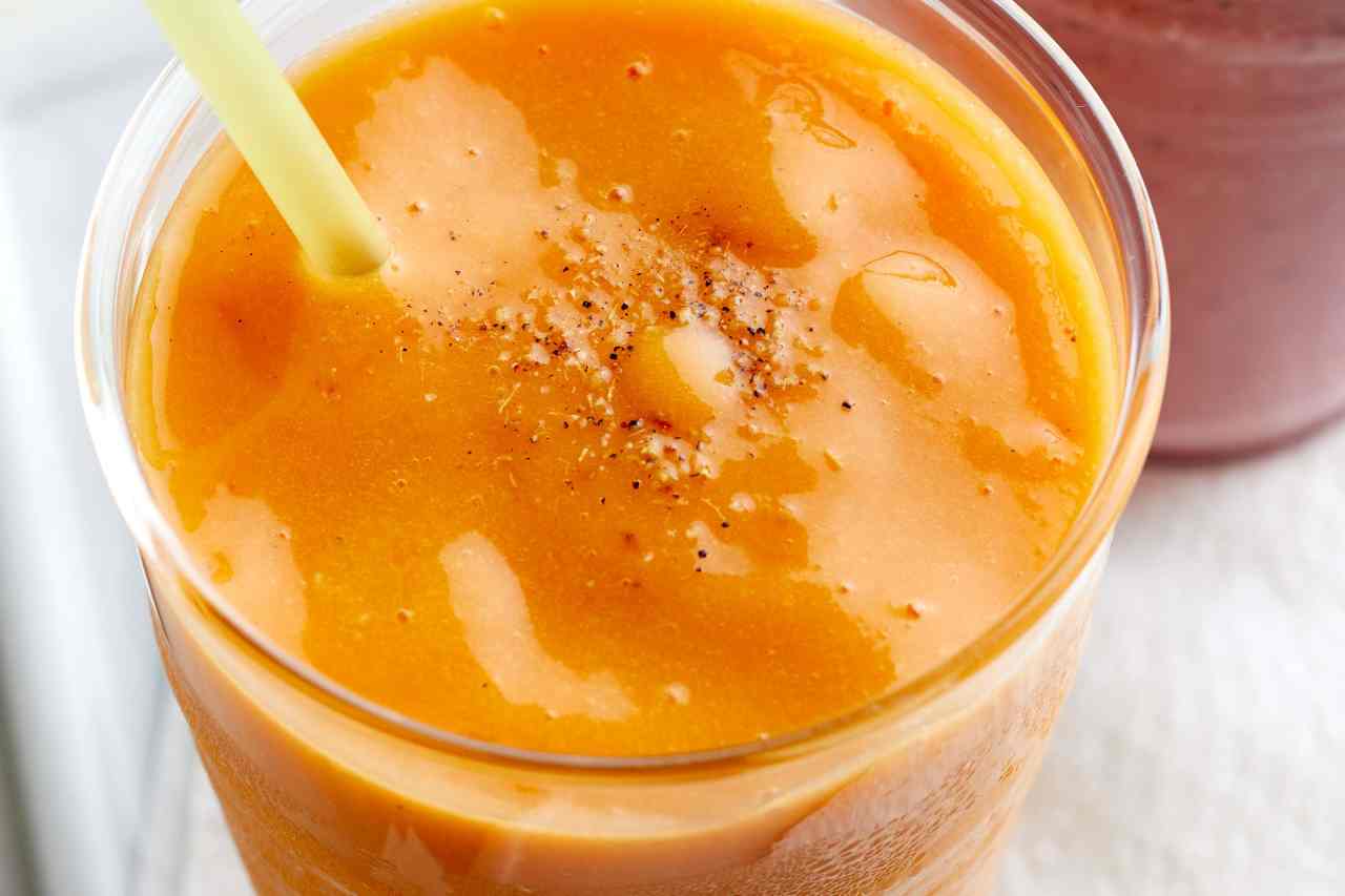 Mango-Ginger Smoothie