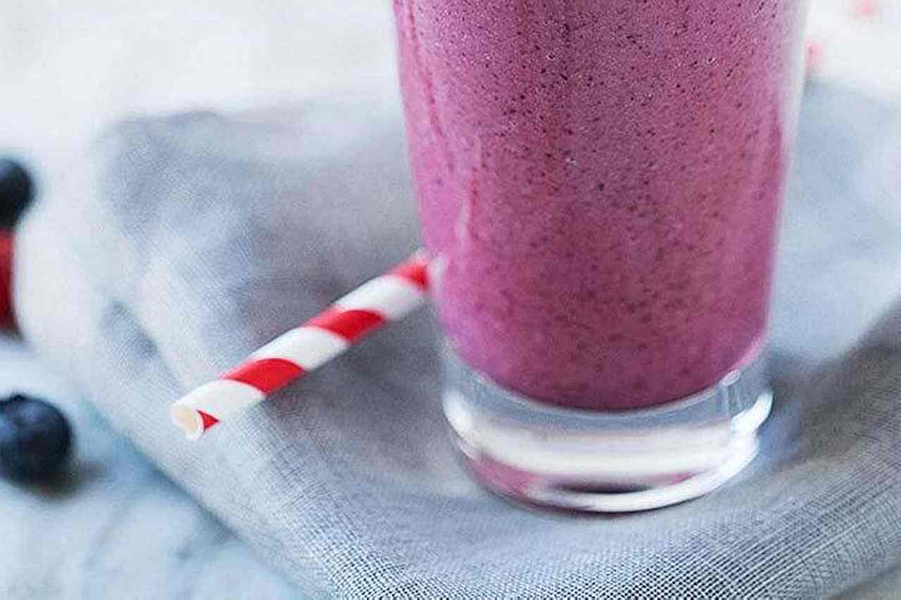 Blueberry-Cranberry Smoothie